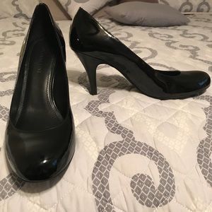 Gianni Bini Classic Patent Leather Pumps